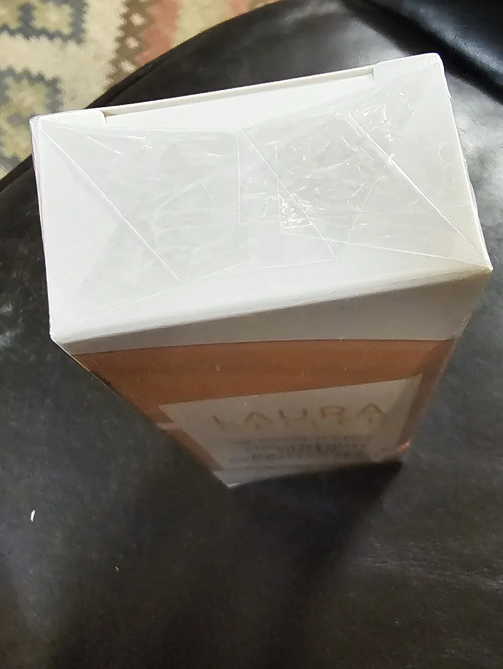 Laura Gellar Quench-N-Tint Lighweight Tinted Moisturizer In Light NWT Sealed Box
